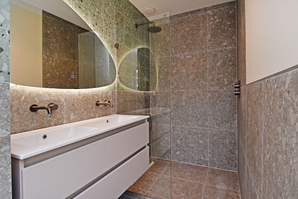 Medium property photo - Beukelsweg 36B02, 3022 GJ Rotterdam